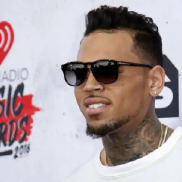 Chris Brown - Blow It Up